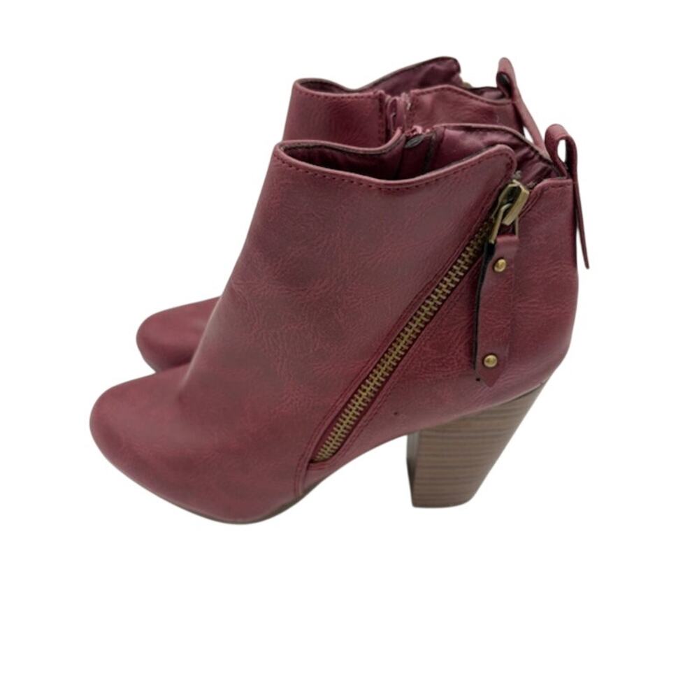 Breckelles Burgundy Ankle Booties Size 6.5